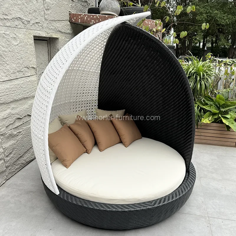 ပြင်ပ Sun Lounger အိပ်ရာ